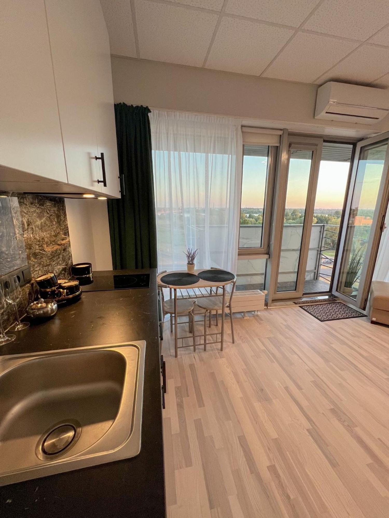 Appartement Krasta Free Parking With & River View
